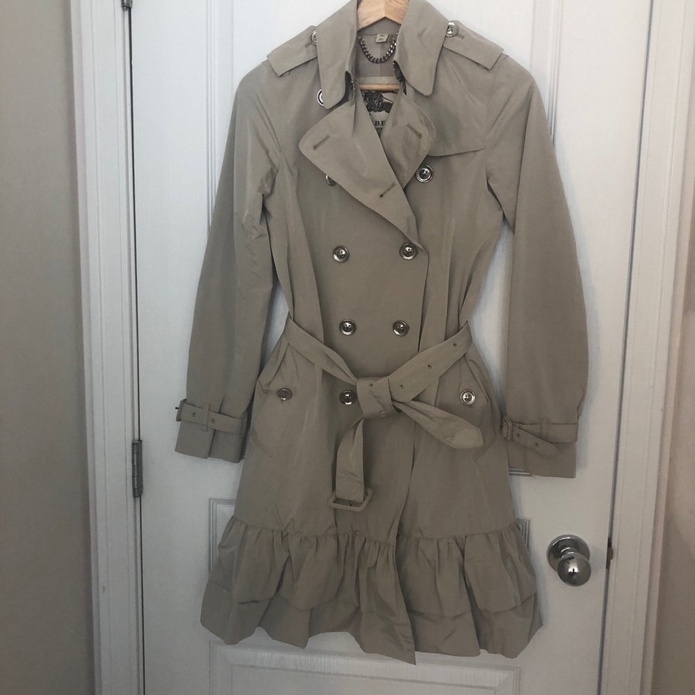 Burberry Trench Coat With Ruffles